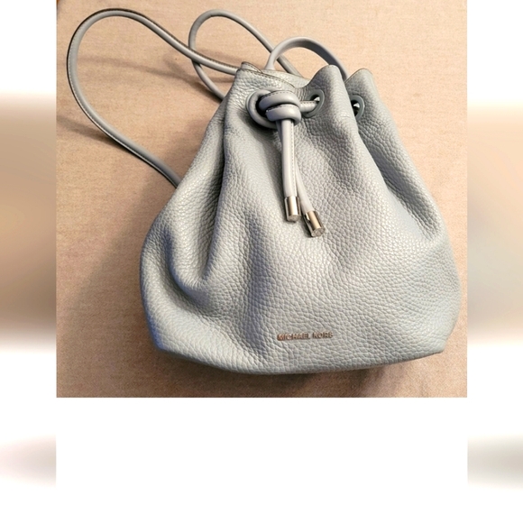 NWOT MK RUNWAY COLLECTION Dalia Bckpck leather soft blue large 27×34×15 - Picture 7 of 7